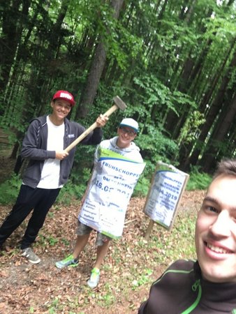 Plakatieren fürs Frühschoppen