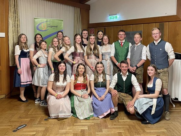 Bezirks-GV und Frühlingsball